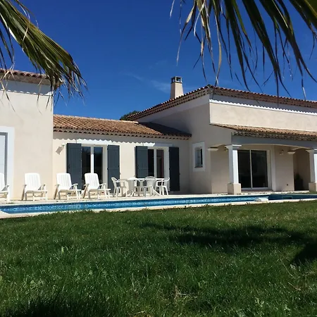 Tropezienne Villa